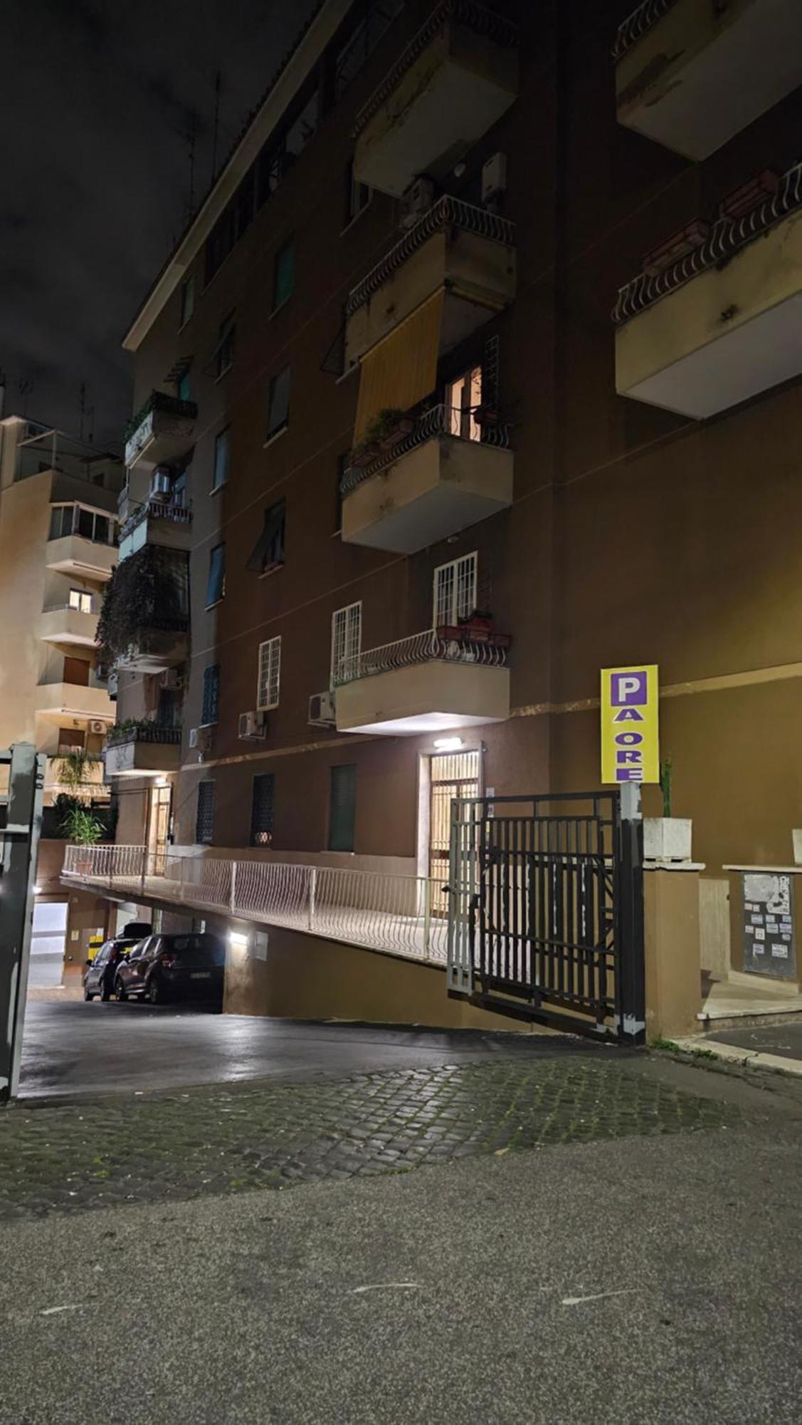 Aquari 15 Rhome Appio Latino Apartamento